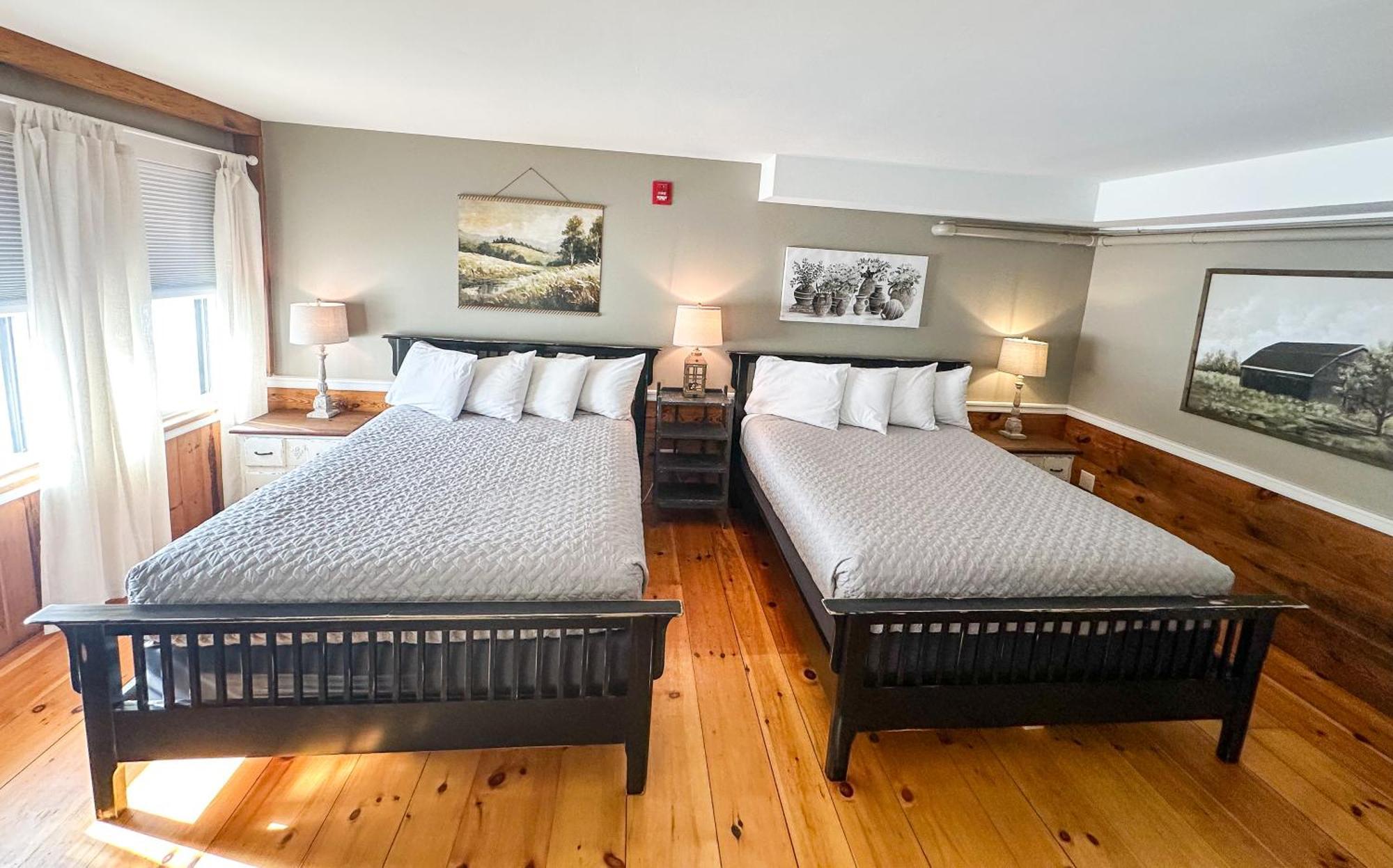 The Black Walnut Inn 阿默斯特 外观 照片
